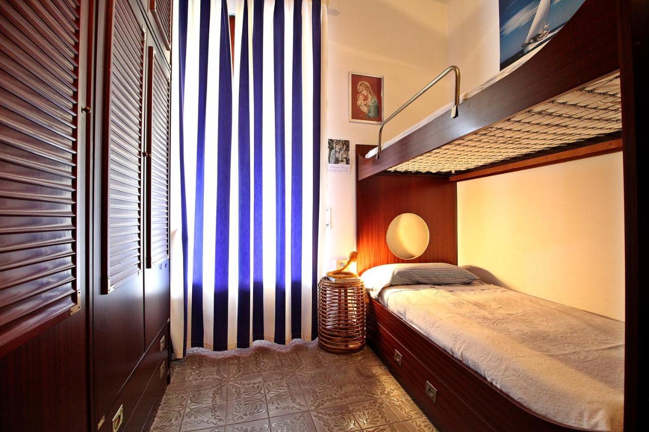 Mal Portovenere Apartment Портовенере Экстерьер фото